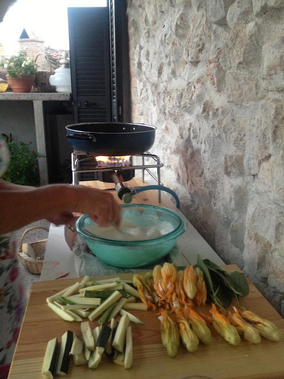 B&B Porchiano Del Monte Amelia Εξωτερικό φωτογραφία